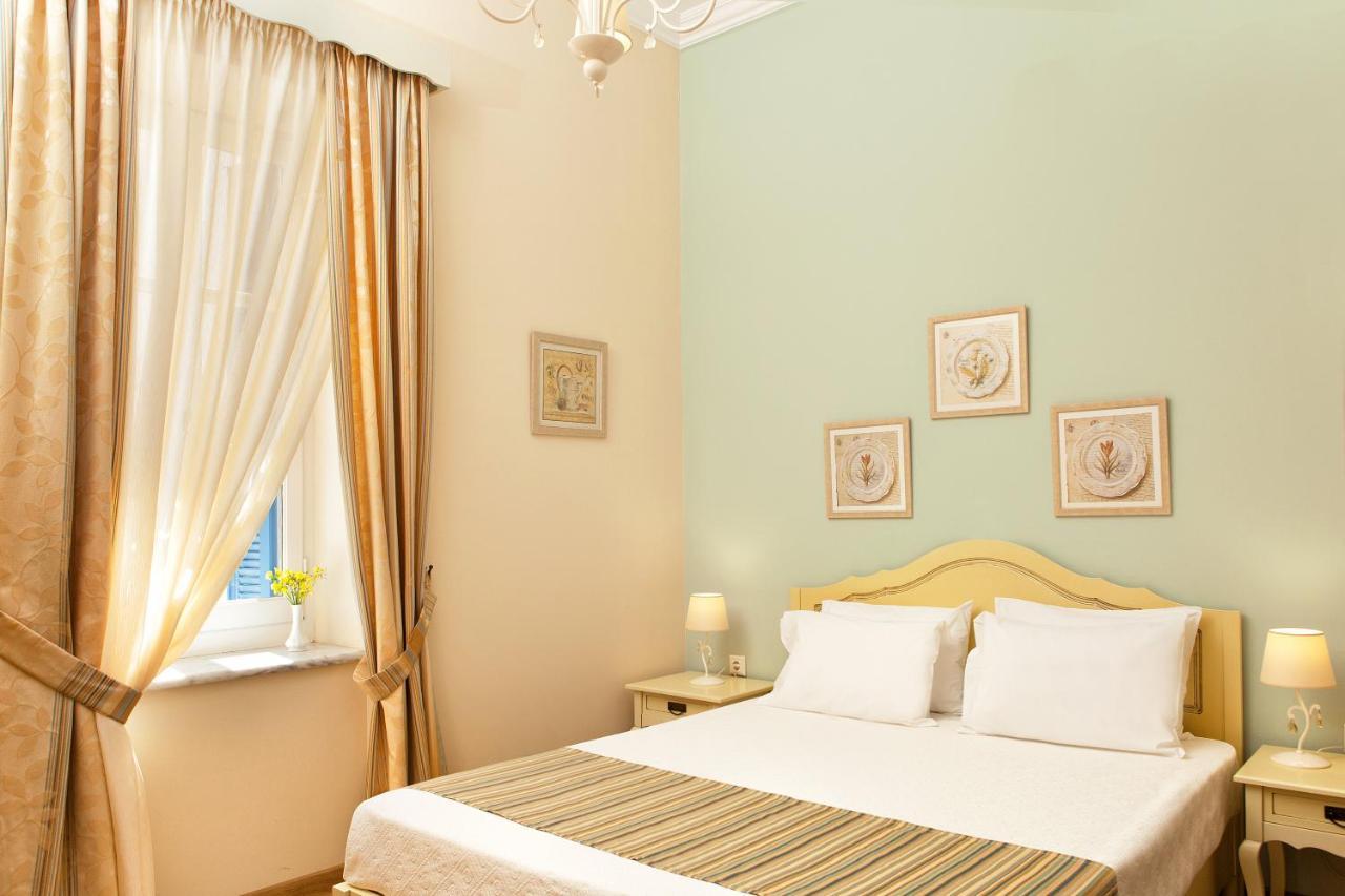 Egli Hotel Andros Town Bagian luar foto